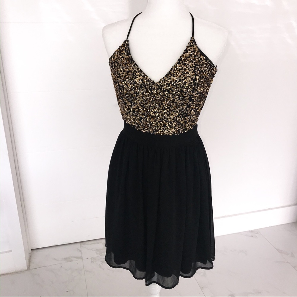 Beautiful backless dress